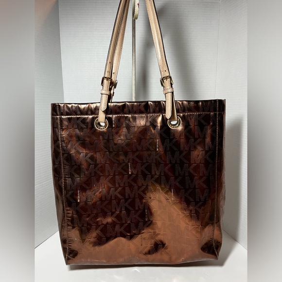 Michael Kors Handbags - Michael Kors Jet Set Logo Metallic Tote